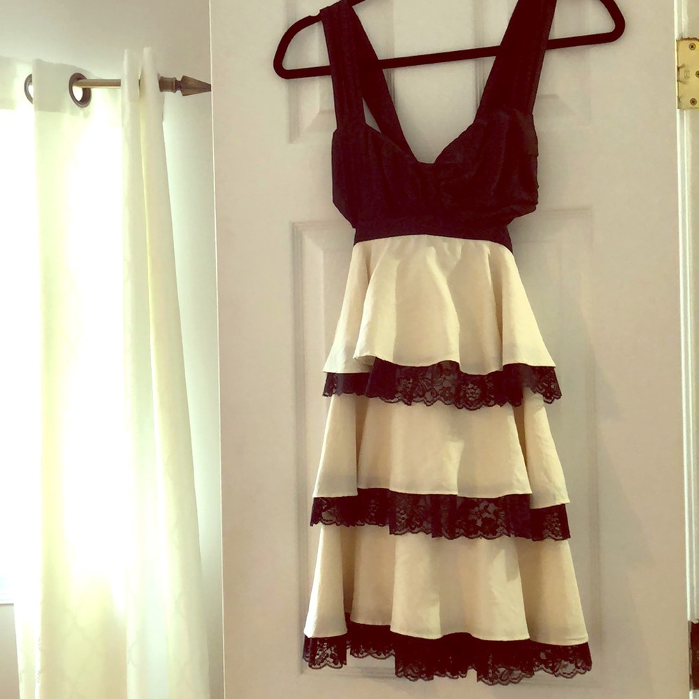 Bebe Dress